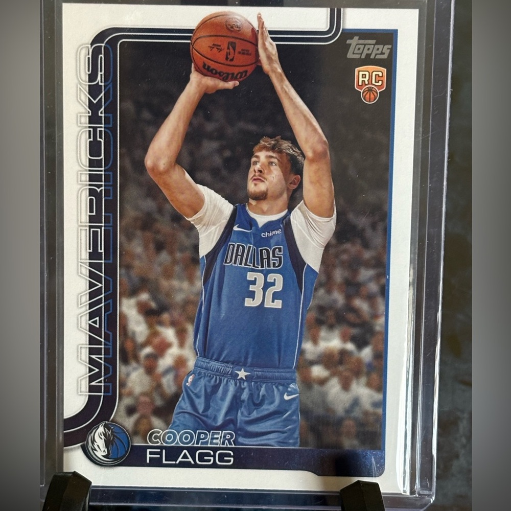 Cooper Flagg Basktball Card Rookie Topps Dallas  Mavericks